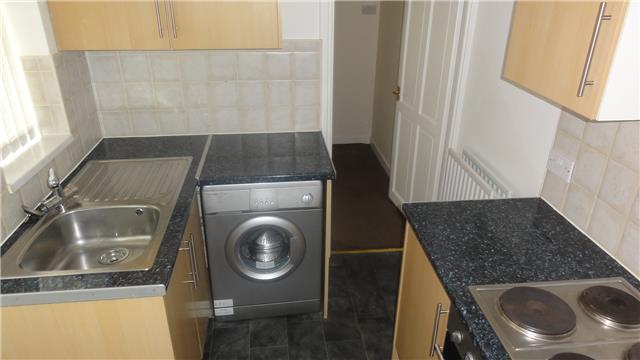  Image of 2 bedroom Ground Flat to rent in Lansdowne Terrace North Shields NE29 at Lansdowne Terrace, North Shields, NE29